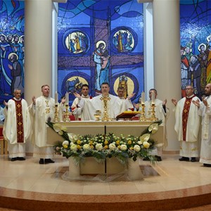 Biskup Šaško predvodio slavlje župne svetkovine Svih svetih u Sesvetama